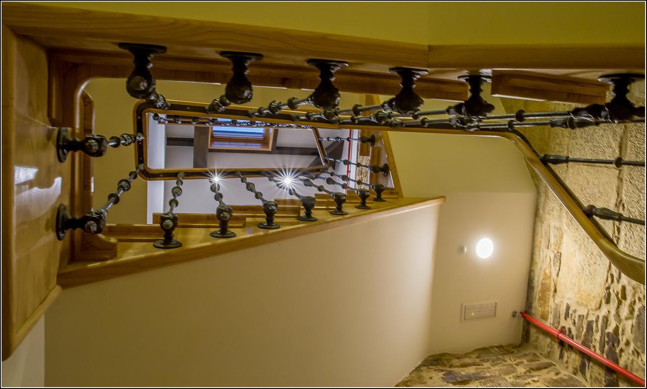 Oxford Suites Saint-Jacques-de-Compostelle Extérieur photo